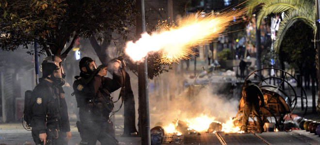 DISTURBIOS POR LA MUERTE DE UN JOVEN DURANTE PROTESTAS EN TURQUÍA