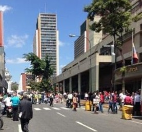 Protesta de La Piedrita frente al Palacio de Justicia (Foto VAF)