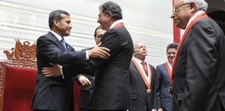 Humala durante la ceremonia en que Óscar Urviola asumió como presidente del TC. (USI)