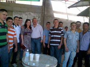 Los 11 campesinos de Socopó acompañados de su abogado Lucía Quintero, una vez firmaron las actas de presentación en el Circuito Judicial Penal.