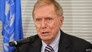 Michael Kirby durante la conferencia que la ONU ofreció en Japón sobre el caso.
