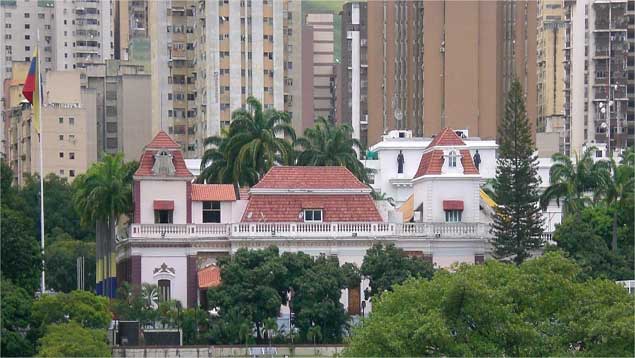Palacio-de-Miraflores-635