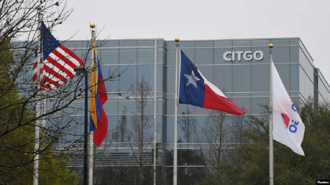 El gobierno encargado de Venezuela tomó control de CITGO, donde nombró una nueva junta ejecutiva y cortó los lazos con PDVSA.