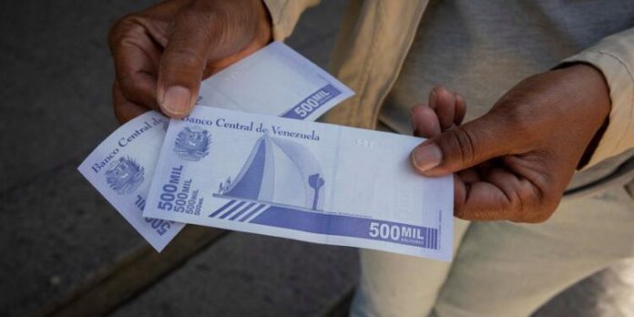 Bolivares.-Foto-EFE-4-750x375