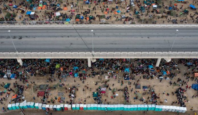 del-rio-migrant-camp-720x420