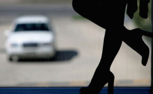 Mujer con tacones