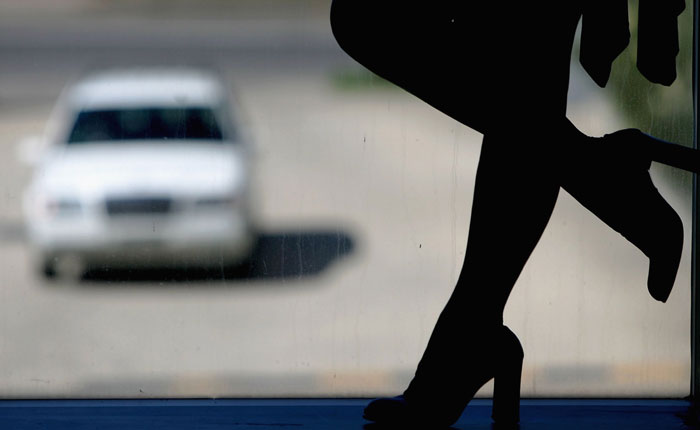 Mujer con tacones